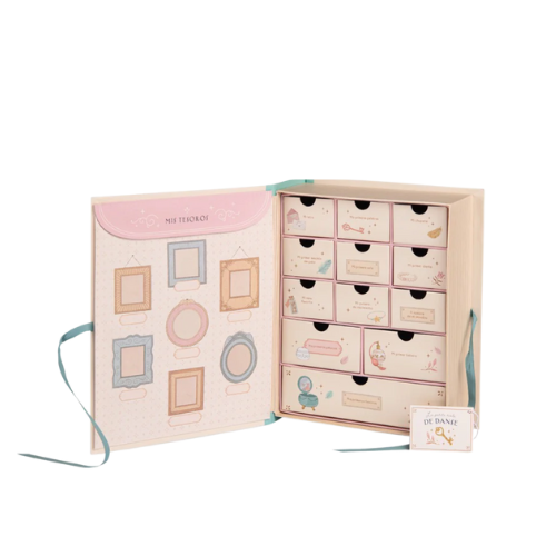 Cajonera de nacimiento